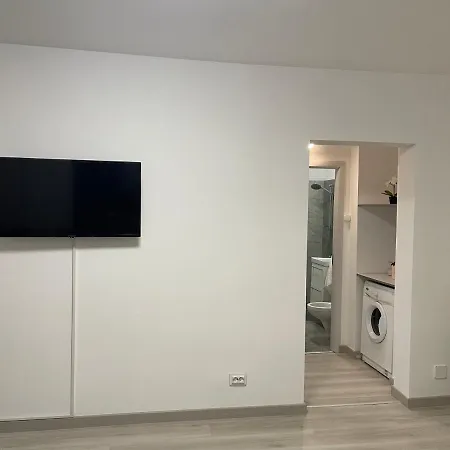 Triumf Apartment *