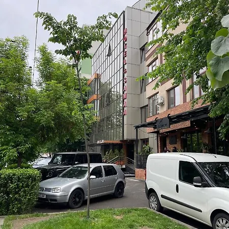 Apartament Triumf Bucureşti